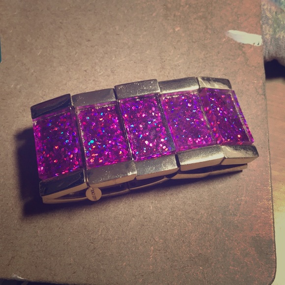 Traci Lynn Stretch Bracelet - Picture 1 of 1